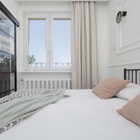 Elegancki Apartament Dla 4 Osob W Warszawie By Noclegi Renters Warszawa Zewnętrze zdjęcie